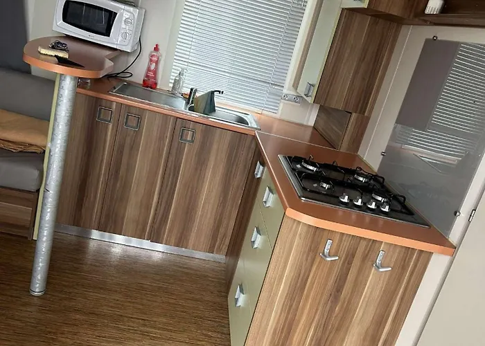 Mobil Home Au Castellas Marseillan